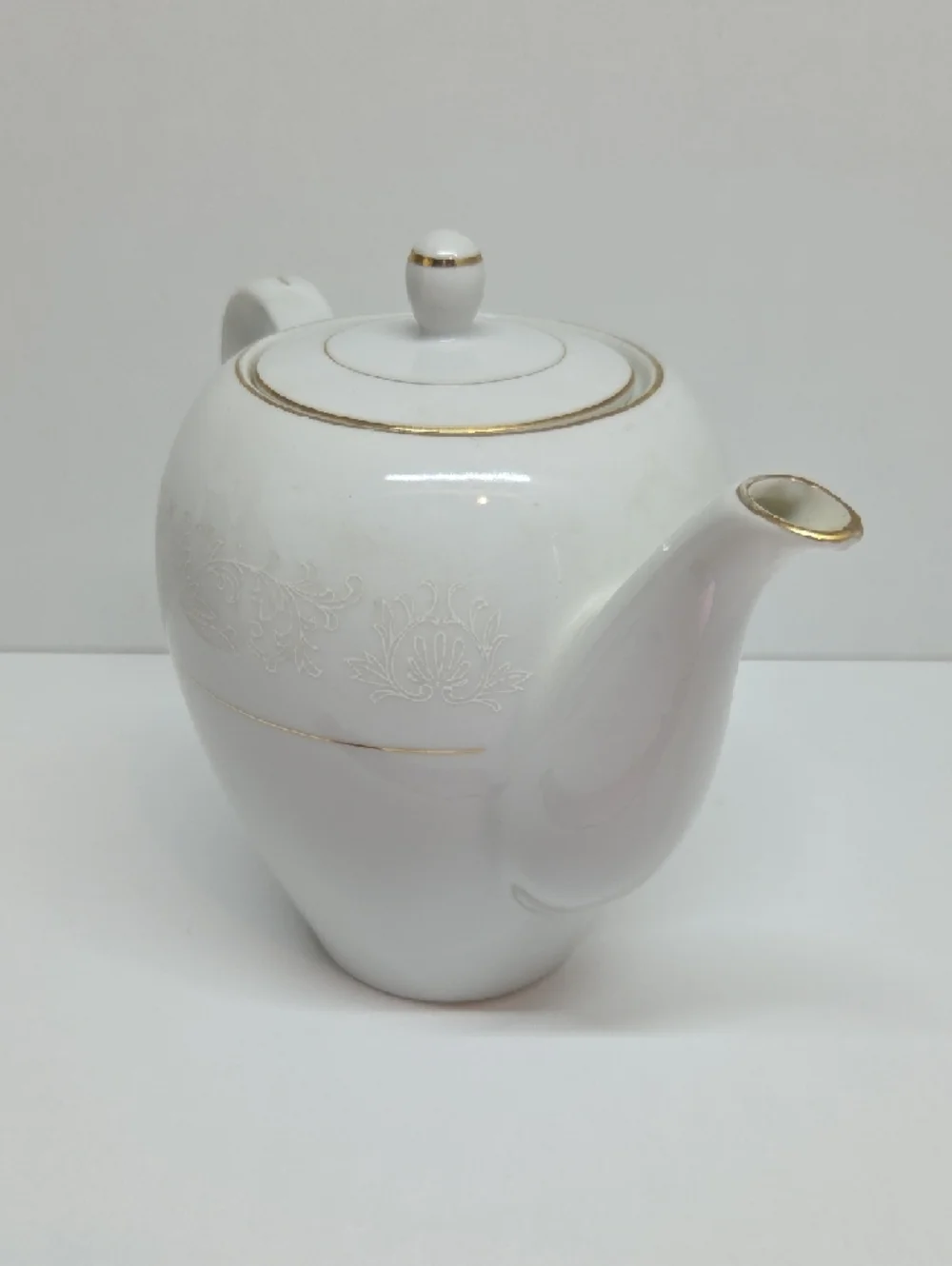 Tea Pot - Picture 2 of 11